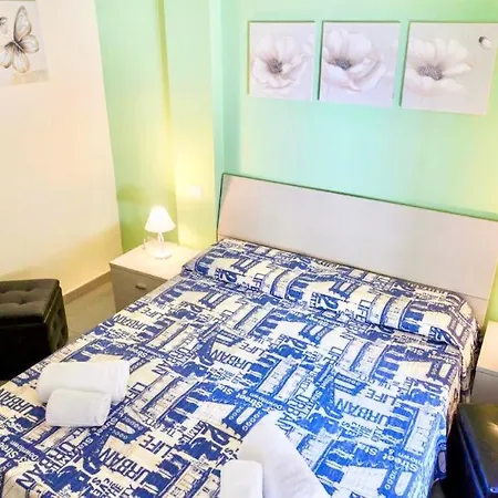 Апартаменты Perla Blu *